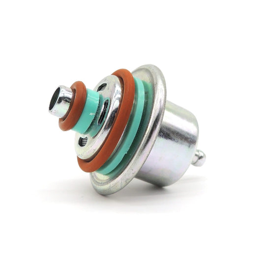 HiSport 88894360 Fuel Injection Pressure Regulator - 3.5Bar, Compatible with Chevrolet Silverado 1500 Suburban 1500 Tahoe, GMC Sierra 1500 Yukon XL 1500 2002, 2003