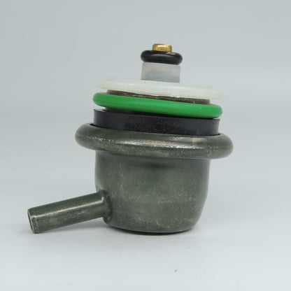 HiSport 217-3073 Fuel Injection Pressure Regulator - Kit with Clip and Snap Ring Compatible with Buick Rainier, Cadillac Escalade, Chevrolet Avalanche 1500 2500, GMC C2500 Pickup Yukon XL, Hummer H2